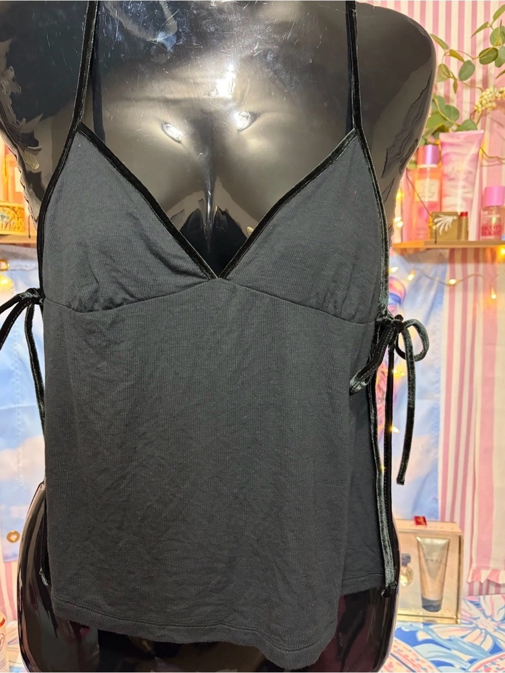 Victoria’s Secret model / velvet modern apron top S NWT